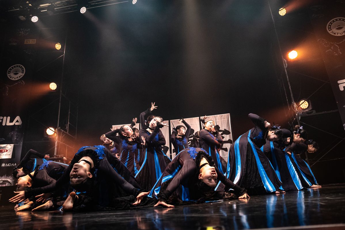KING DANCE CONTEST 12 CREW